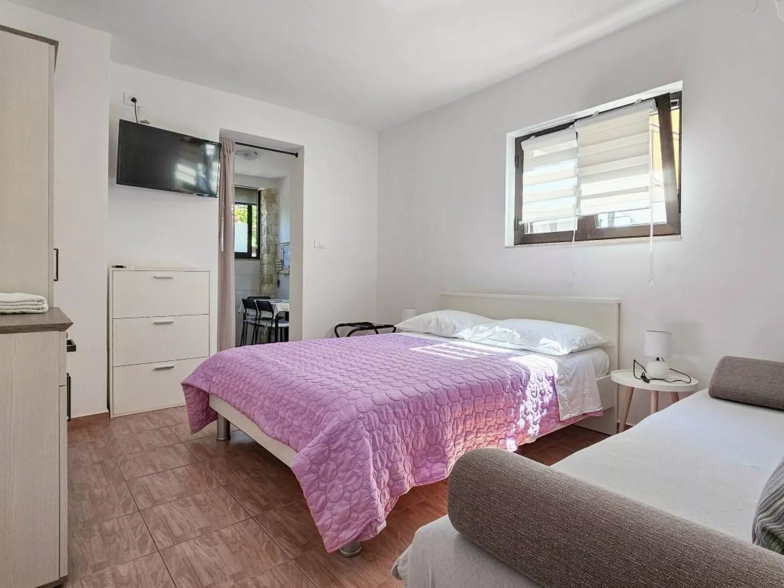 "Vadnov A2" direkt am Strand-Drinnen