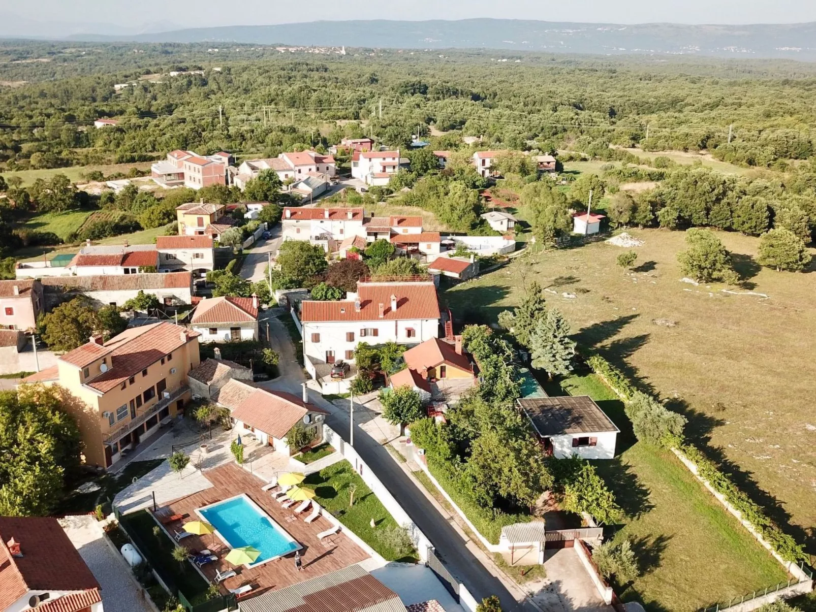 XXL-Ferienhaus "Cokuni" mit privatem Pool-Dehors