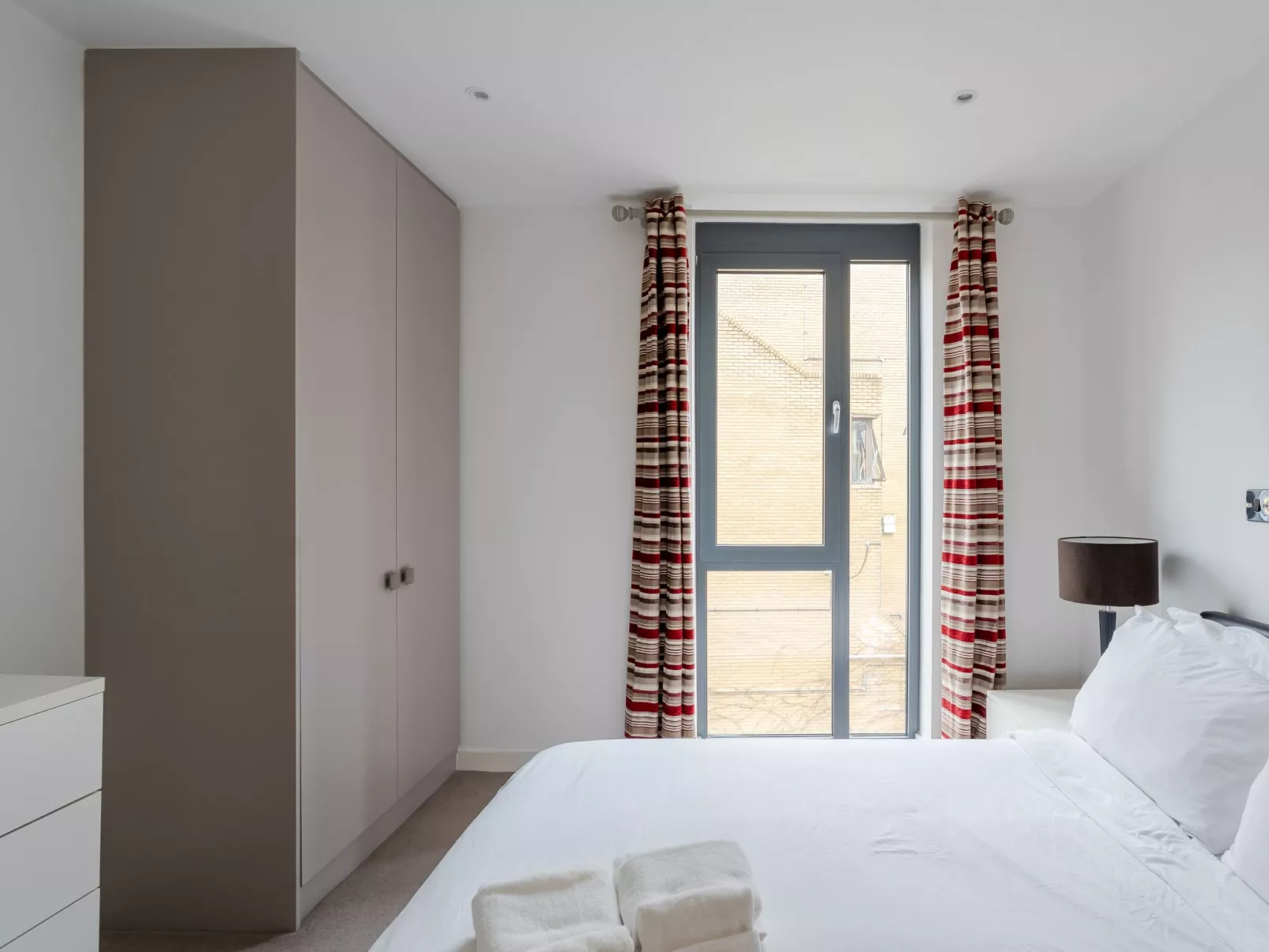 Luxuriöse 2-Bett-Wohnung im Hotelstil in Notting Hill-Inside