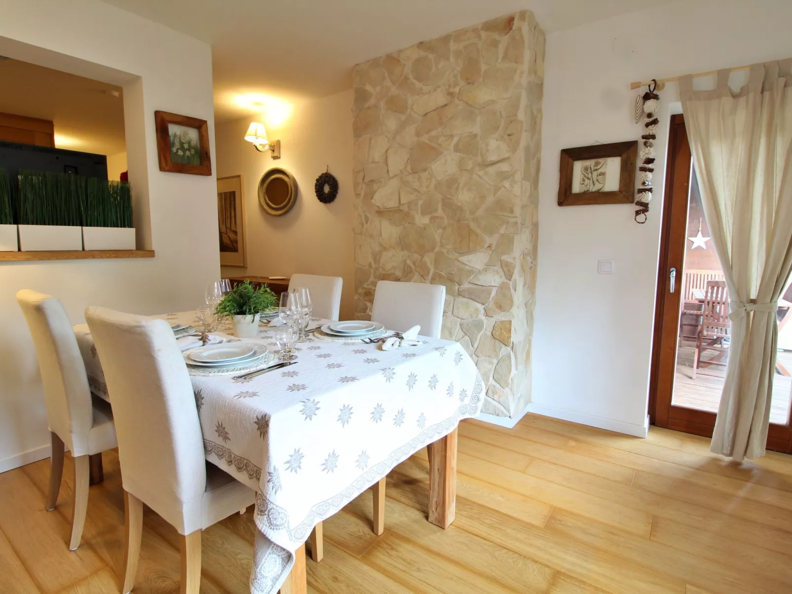 Rosie desing skipist-Dedans