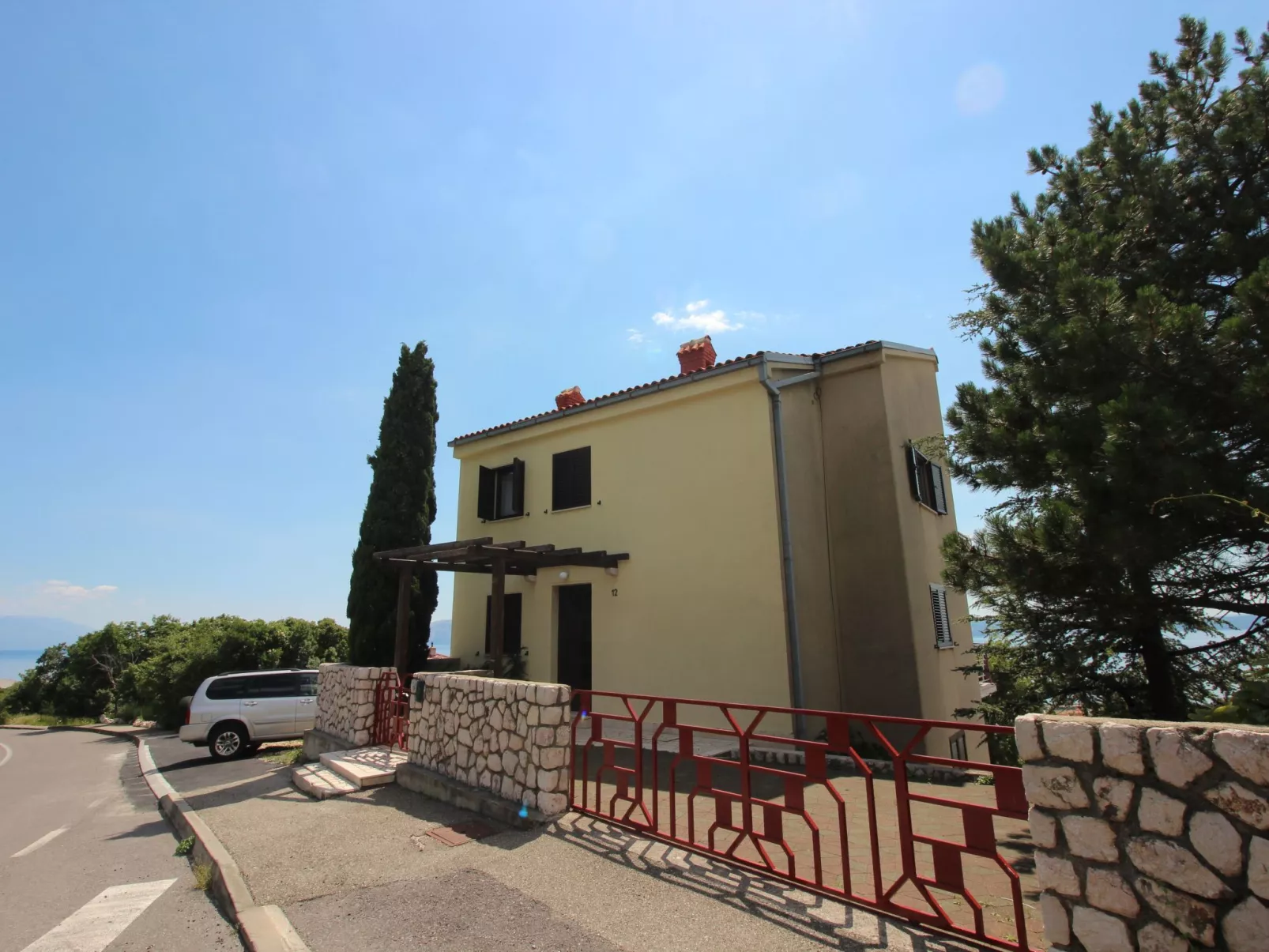 Apartment für zwei Erwachsene und zwei Kinder-Draußen