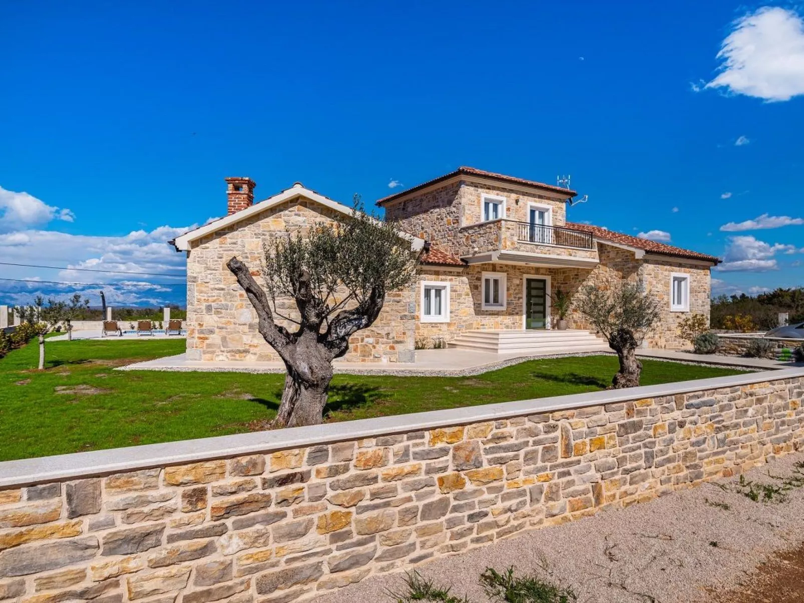 Dalmatinische Villa "Bocagnazzo" mit Pool-Draußen