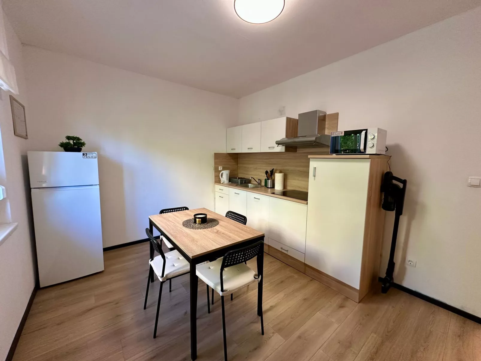 Wohnung in Dramalj mit Garten, Terrasse und Grill - Drinnen