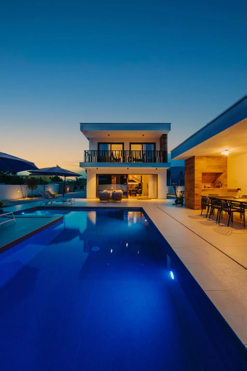 Ferienvilla "Villa Piano" mit eigenem Pool-Outside