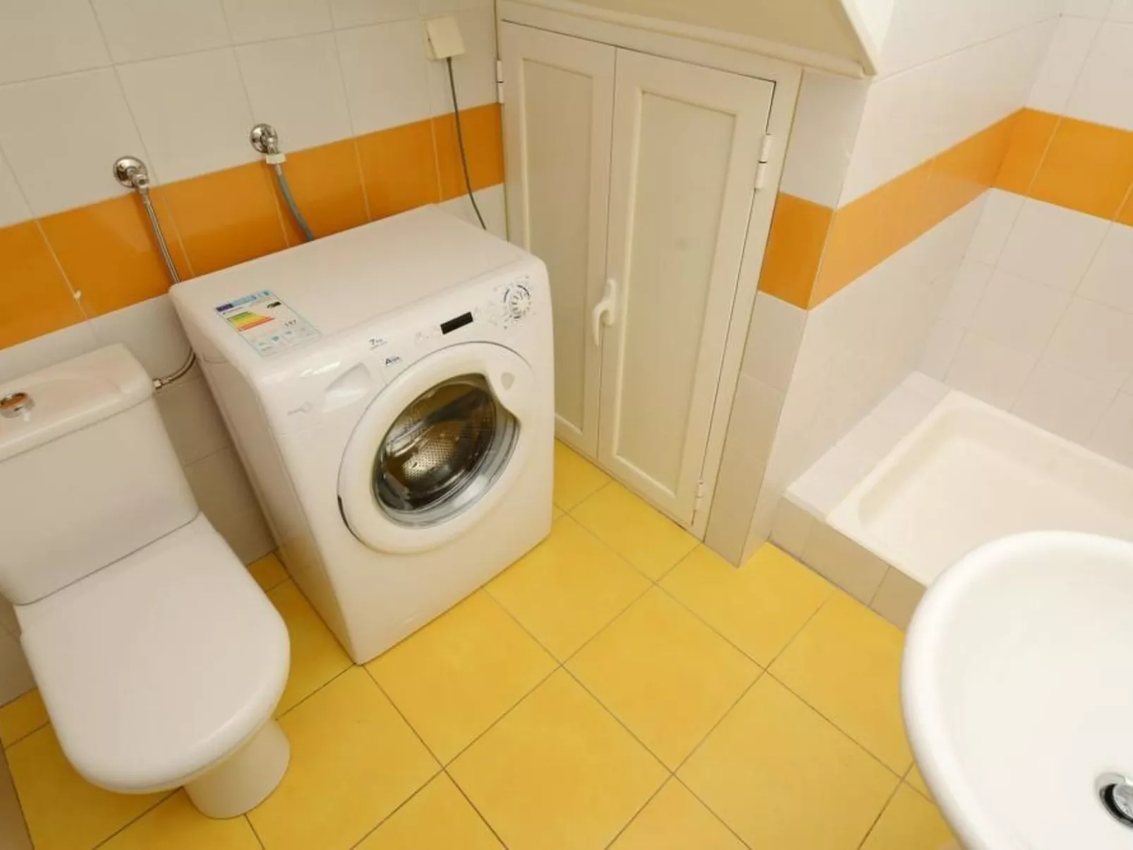 Großes Ferienhaus mit Terrasse und Garten-Inside