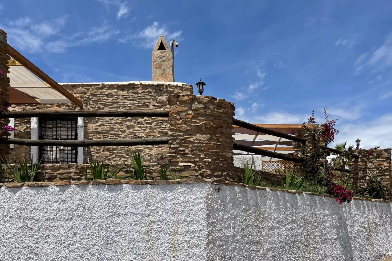 La Suerte Dalia-Exterior summer