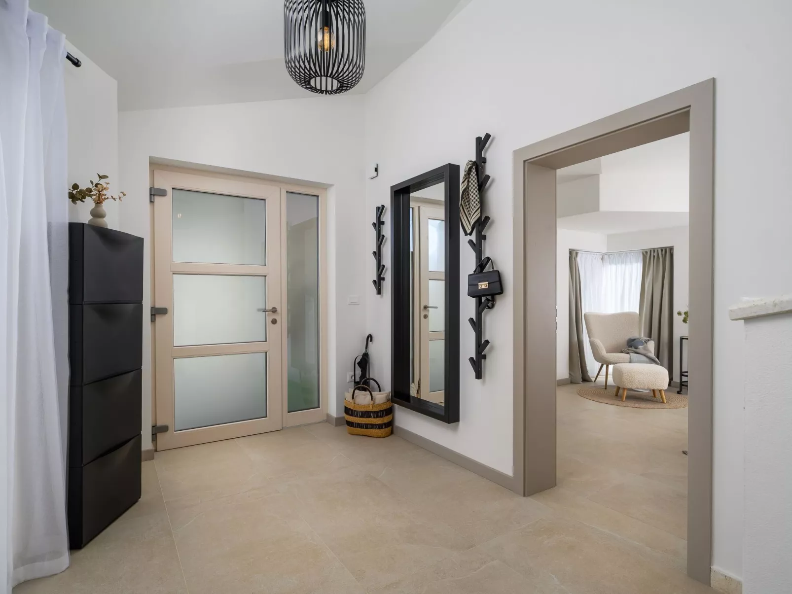 „Villa Natalia“ mit Meerblick-Dedans