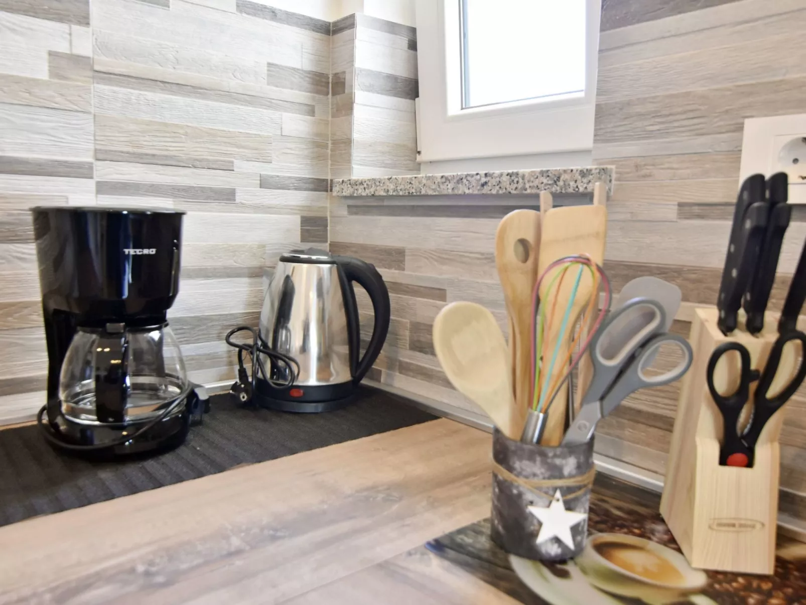 Apartment 2 in einer neuen Villa mit Pool in ruhiger Lage-Inside