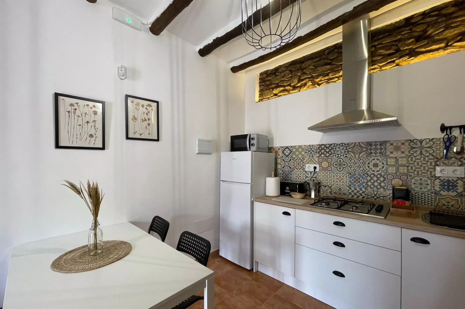 La Suerte Dalia-Kitchen
