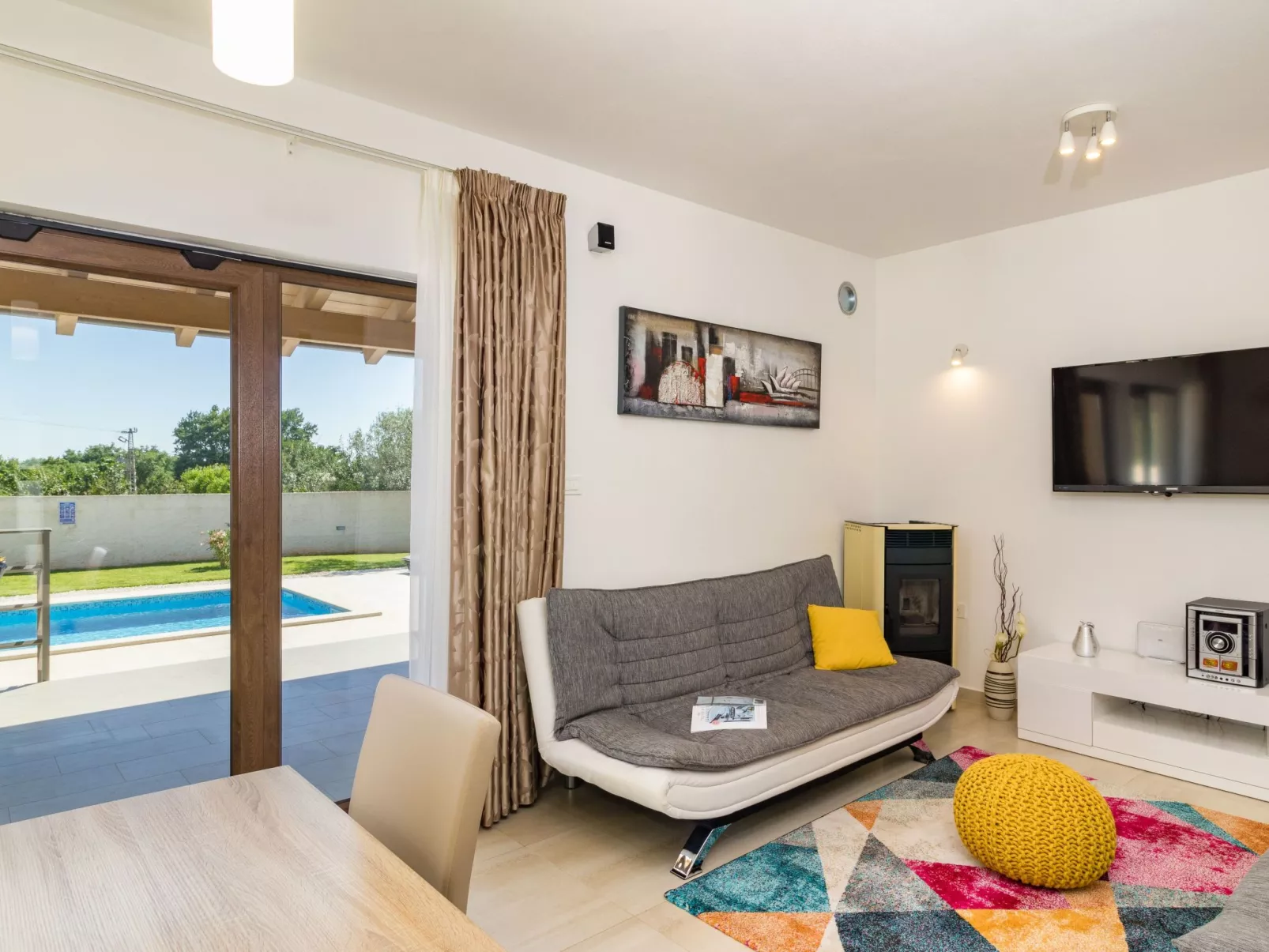 Beeindruckende Luxusvilla mit beheiztem Privatpool-Dedans