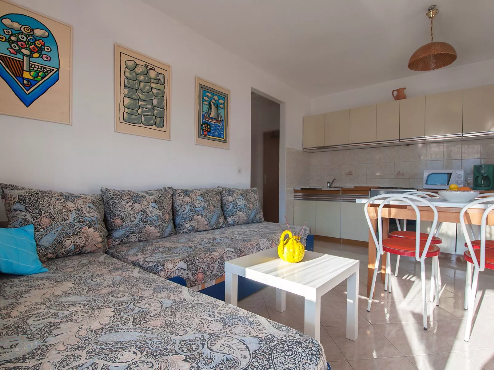 "Sunny View A2L" mit Balkon-Dedans