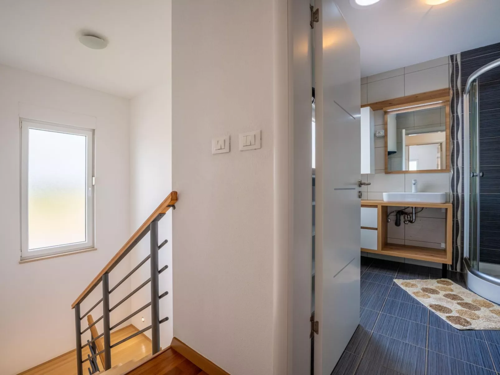 Ferienvilla "Villa Dvor" mit privatem Pool-Image-tags.info