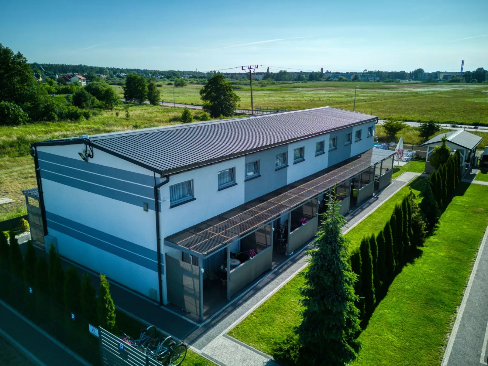 Wohnung "Aurora 4" z tarasem-Draußen