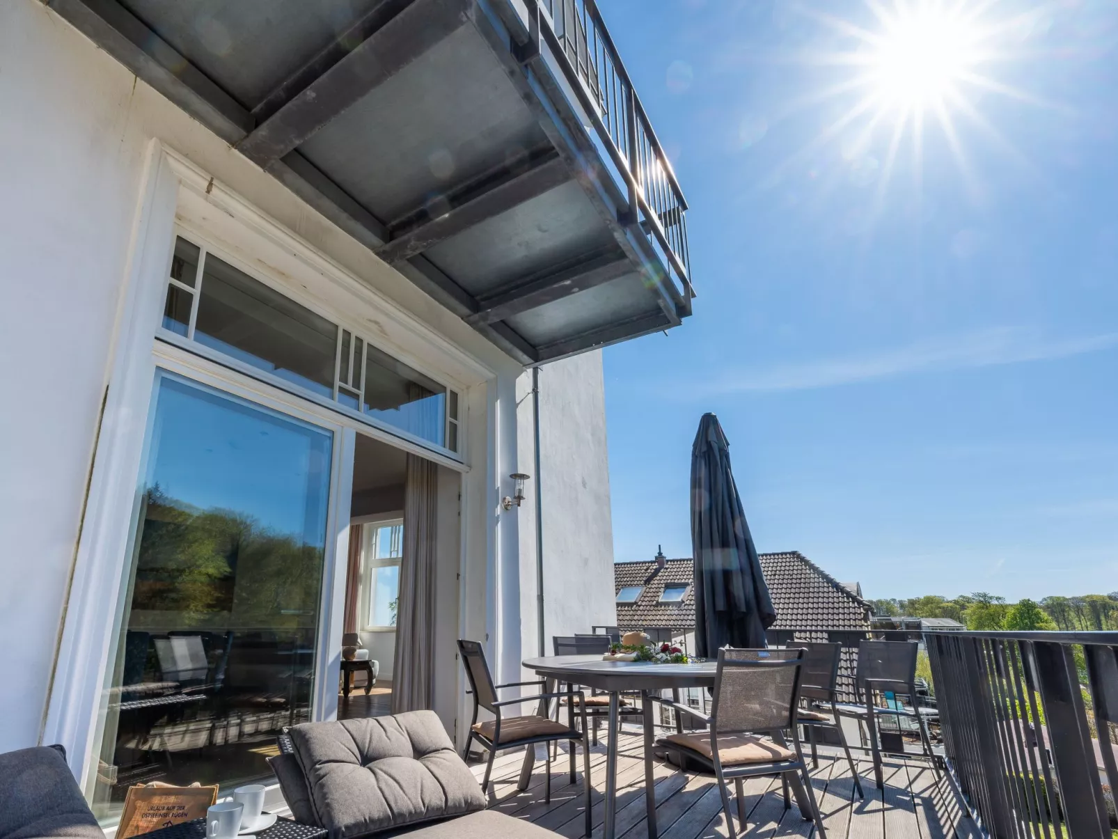 Schilfrohr Meerblick - Drinnen