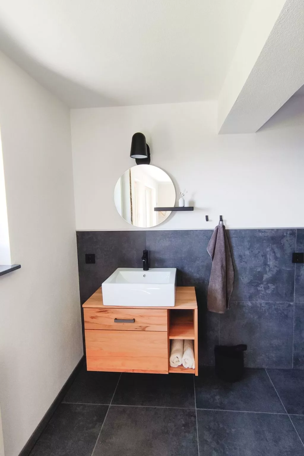 Sonniges Berghaus, ruhige Lage, phantastischer Weitblick-Inside