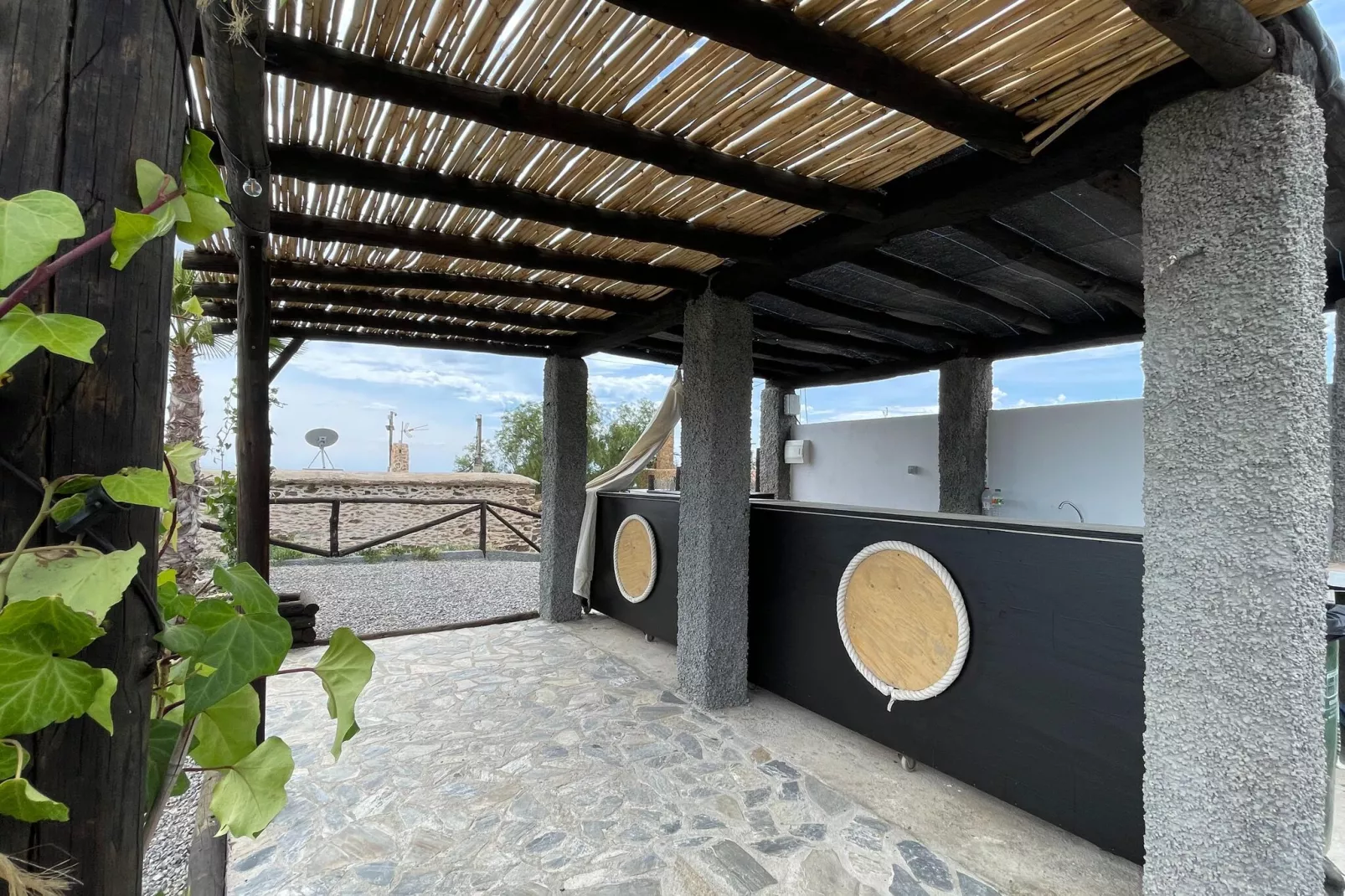 Complejo La Suerte-Facilities