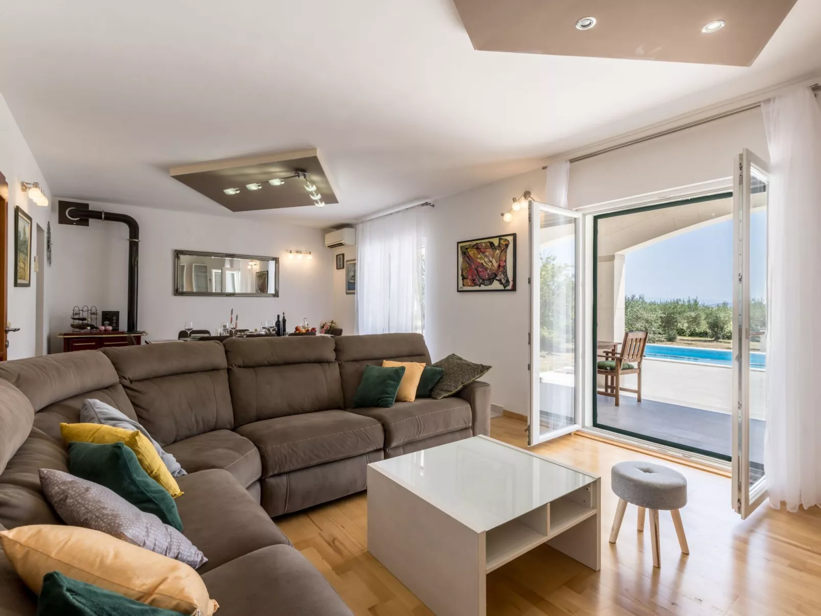 Villa Summertime-Dedans