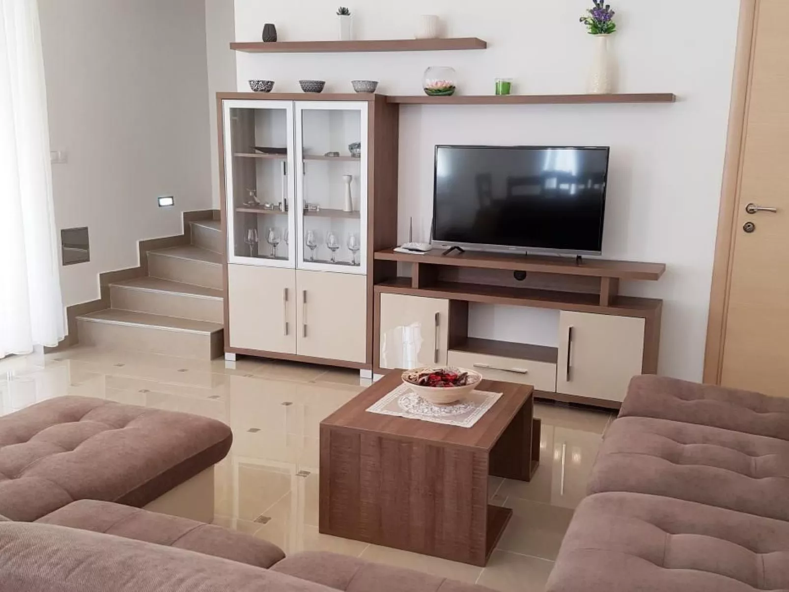 Villa "Marisol" mit Garten, Grill und Terrasse-Inside