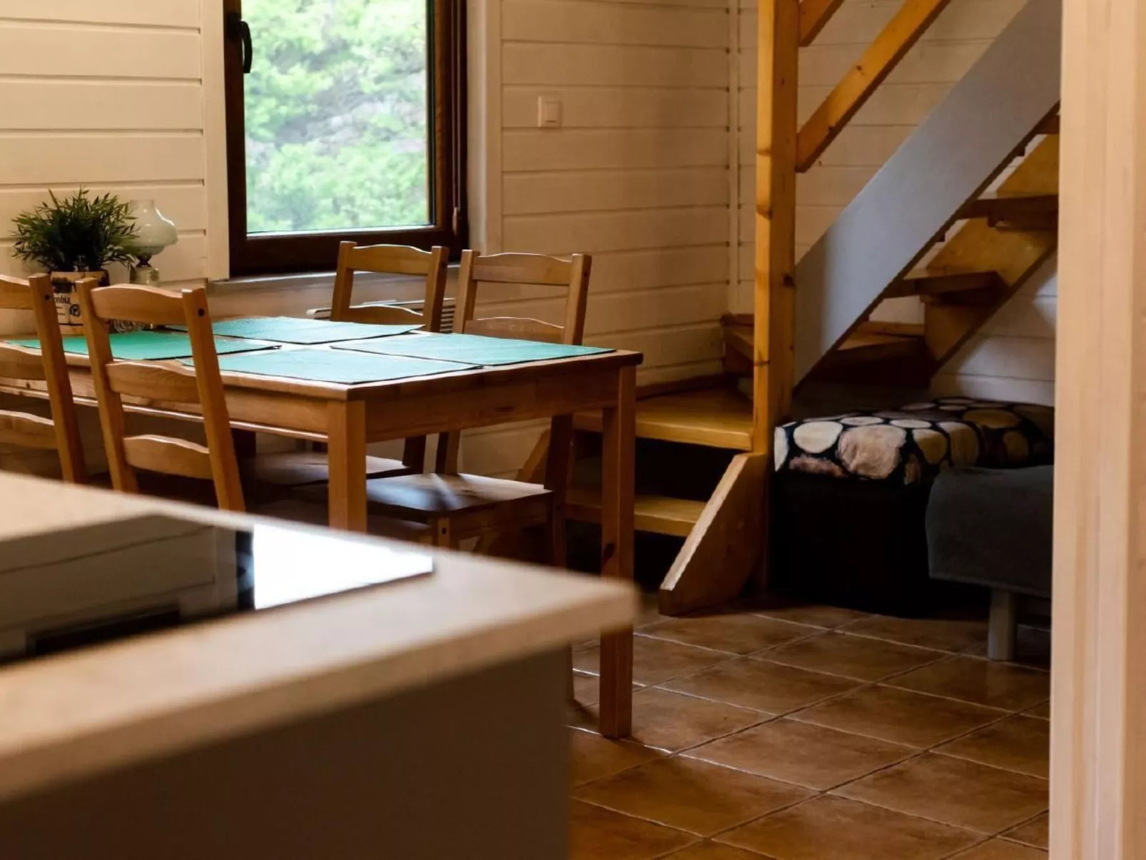 In Kopalino mit Garten, Terrasse und Grill-Dedans