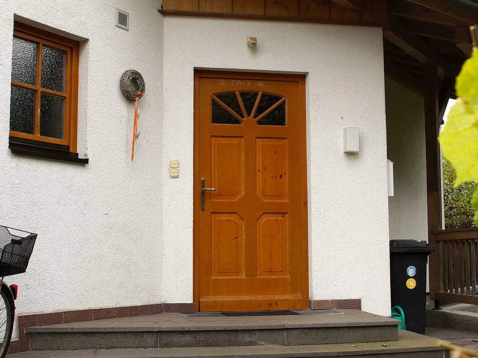 In ruhiger Lage mit Gartennutzung-Outside