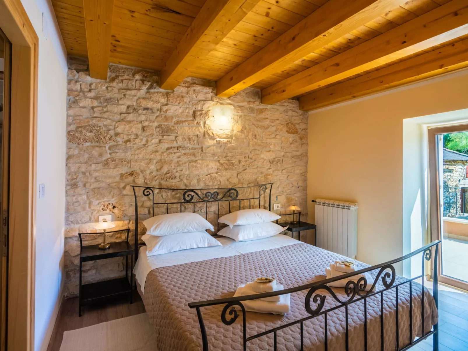 Luxuriöse Villa auf großem Privatgrundstück-Inside