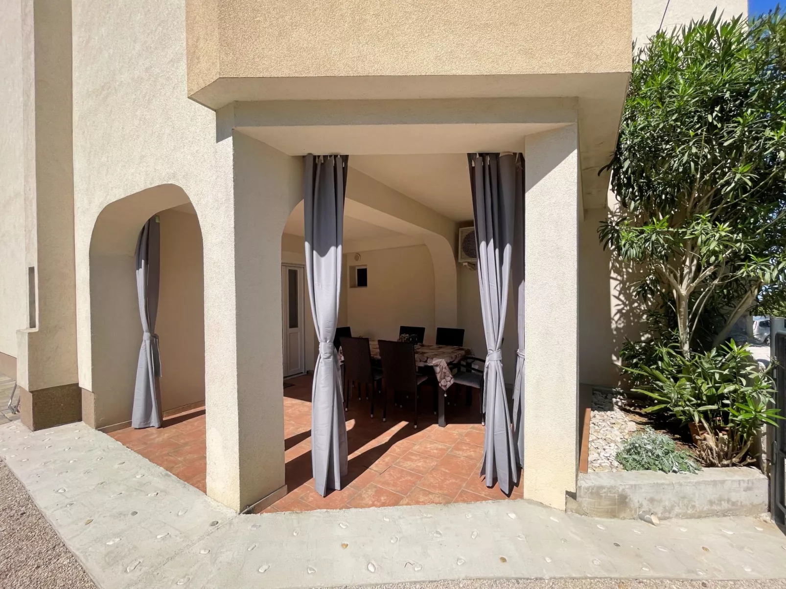 Apartment Butkovic-Draußen