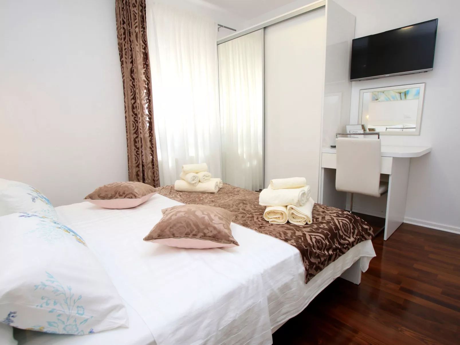 Villa Domus mit privatem beheiztem Infinity-Pool-Dedans