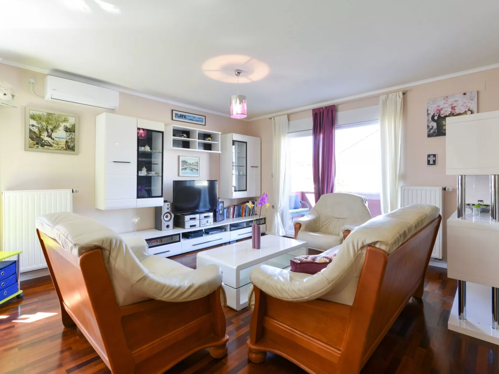 Villa Šima- Luxusappartement mit privatem Pool-Drinnen