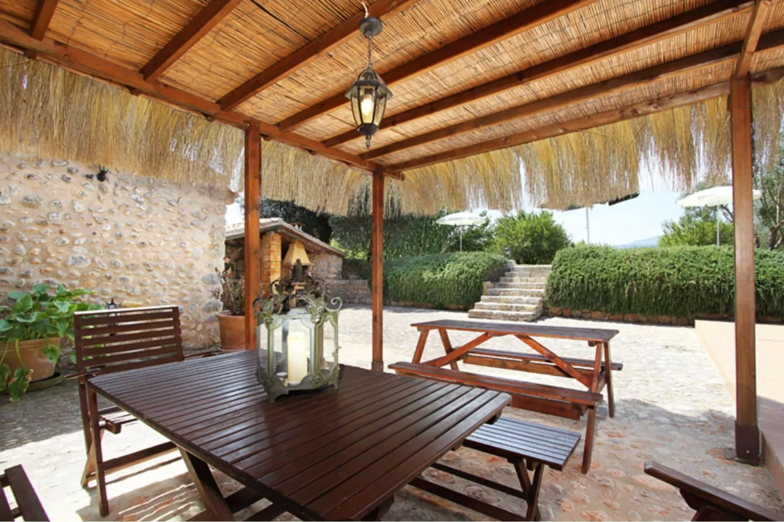Planes-Terrace balcony