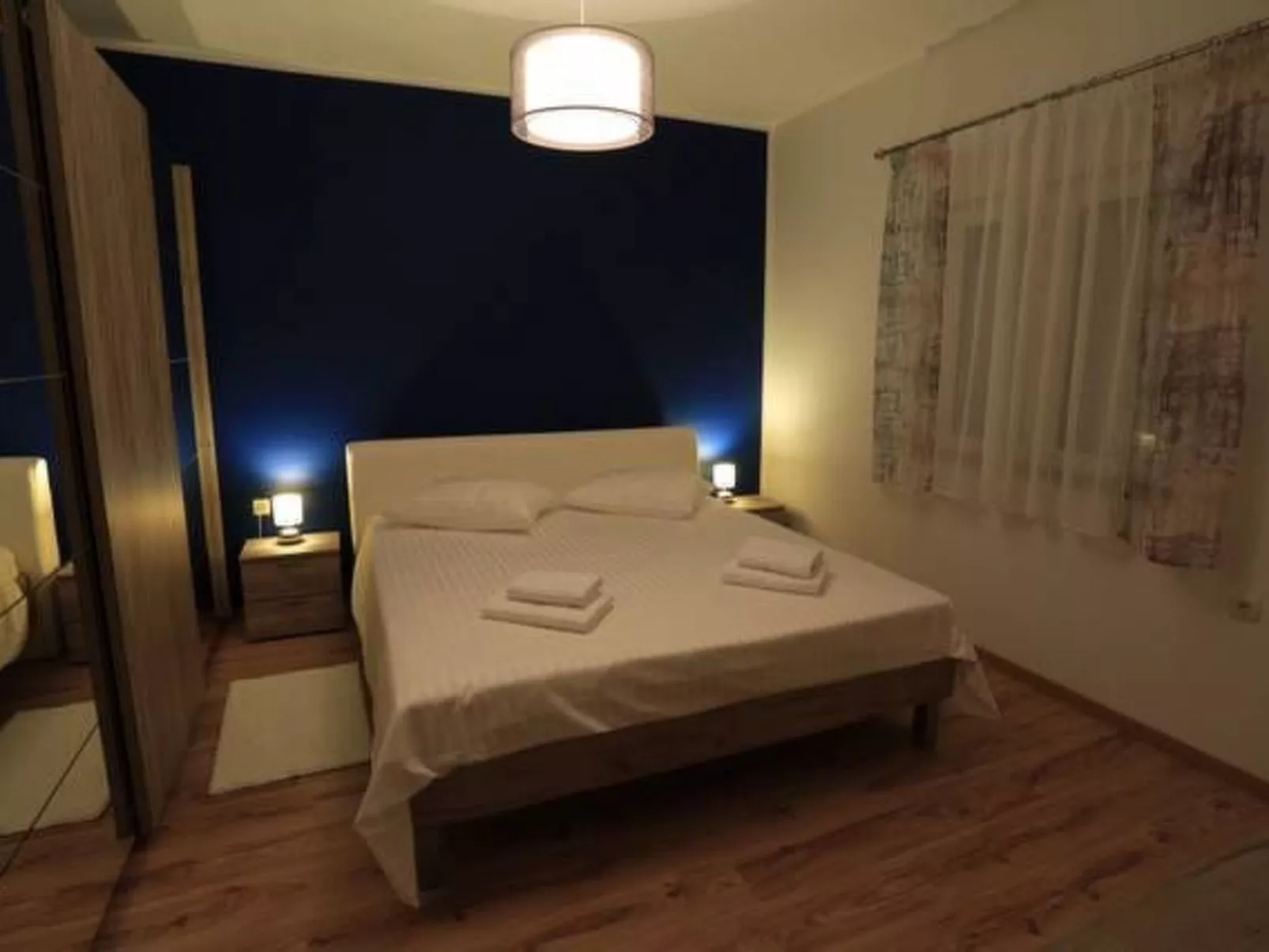 "Villa Franov" mit privatem Pool-Drinnen