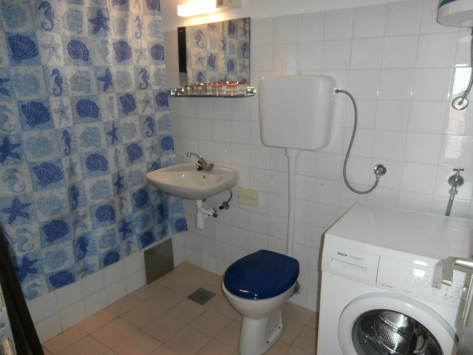 Wohnung mit Balkon und Meerblick-Drinnen