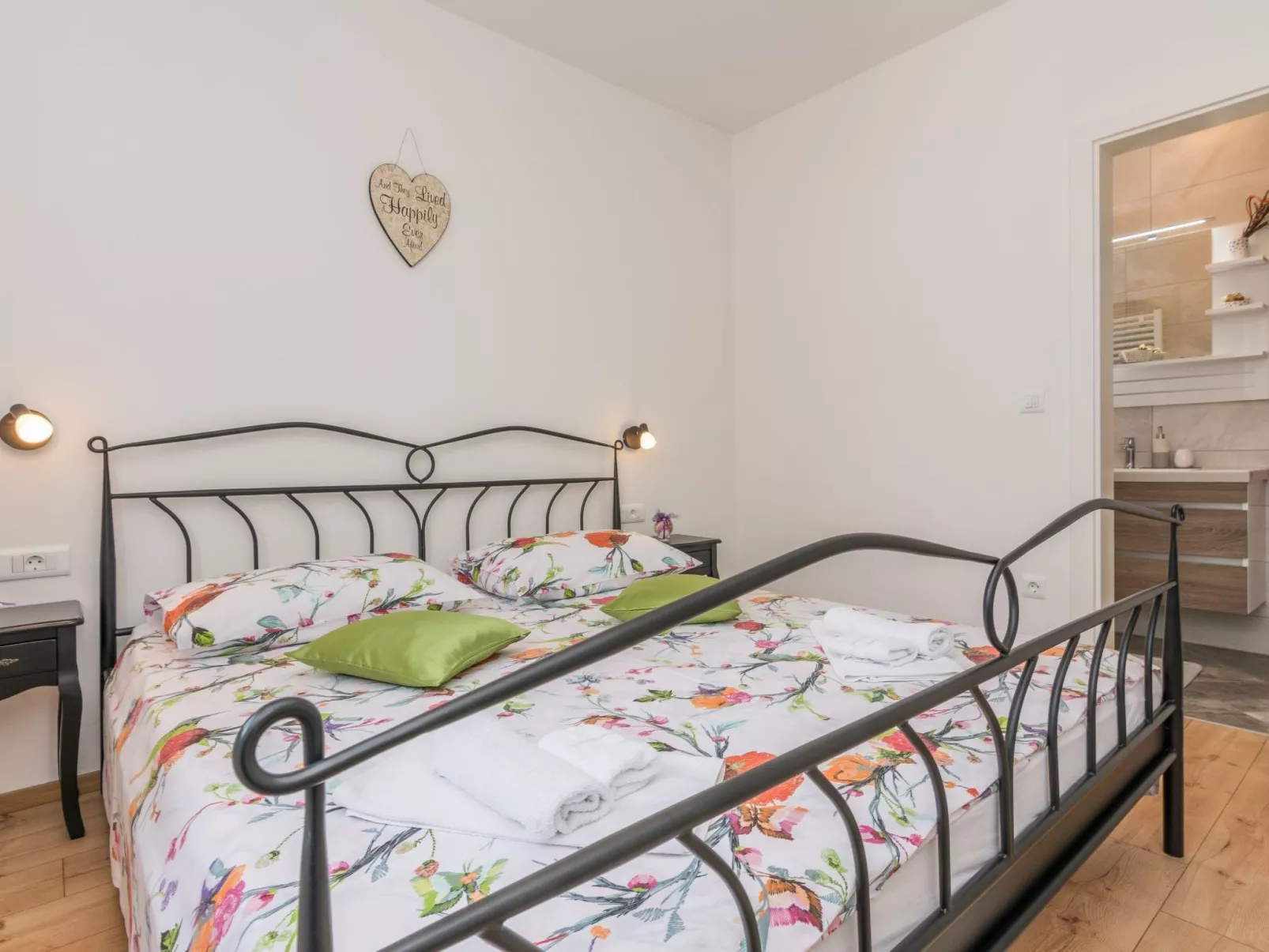 Villa Mia mit beheiztem Pool -von TA Leut Agency-Dedans