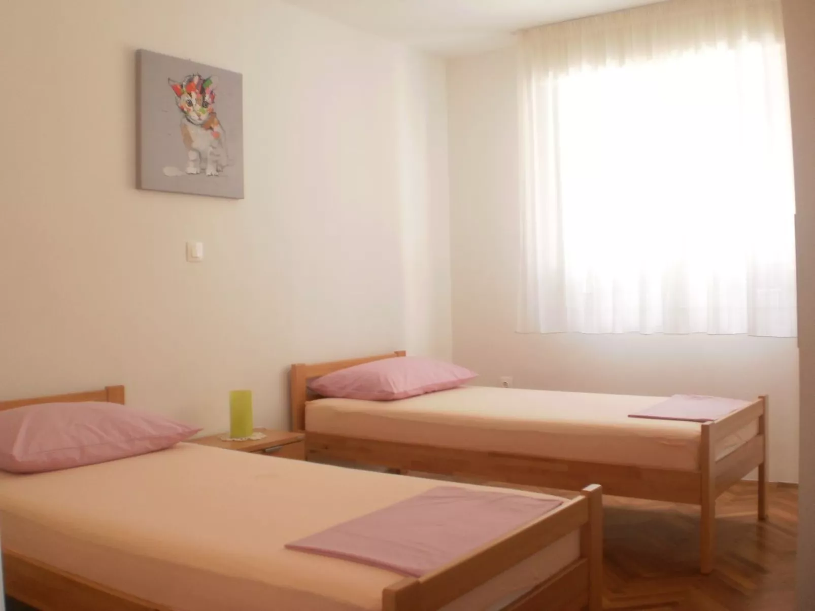 Moderne Ferienwohnung in Omiš mit Terrasse und Garten-Image-tags.info