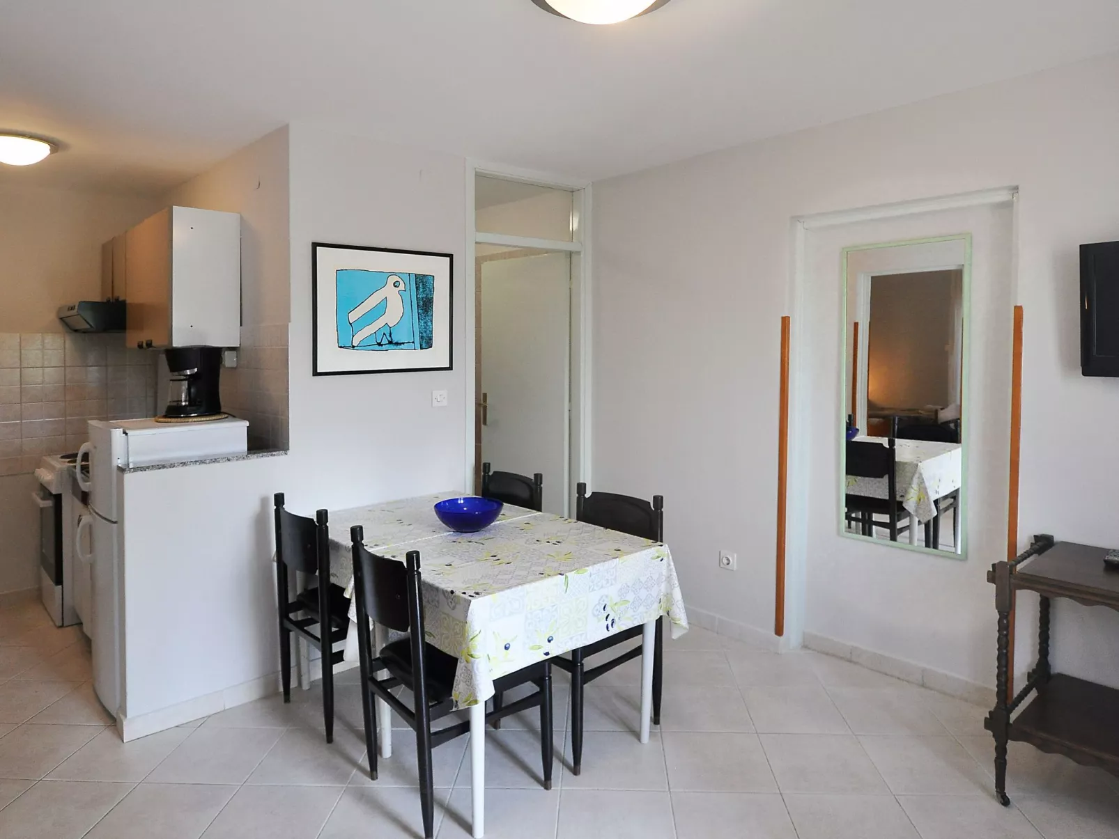 Hübsche Wohnung mit teilweisem Meerblick, für 4 Personen-Dedans