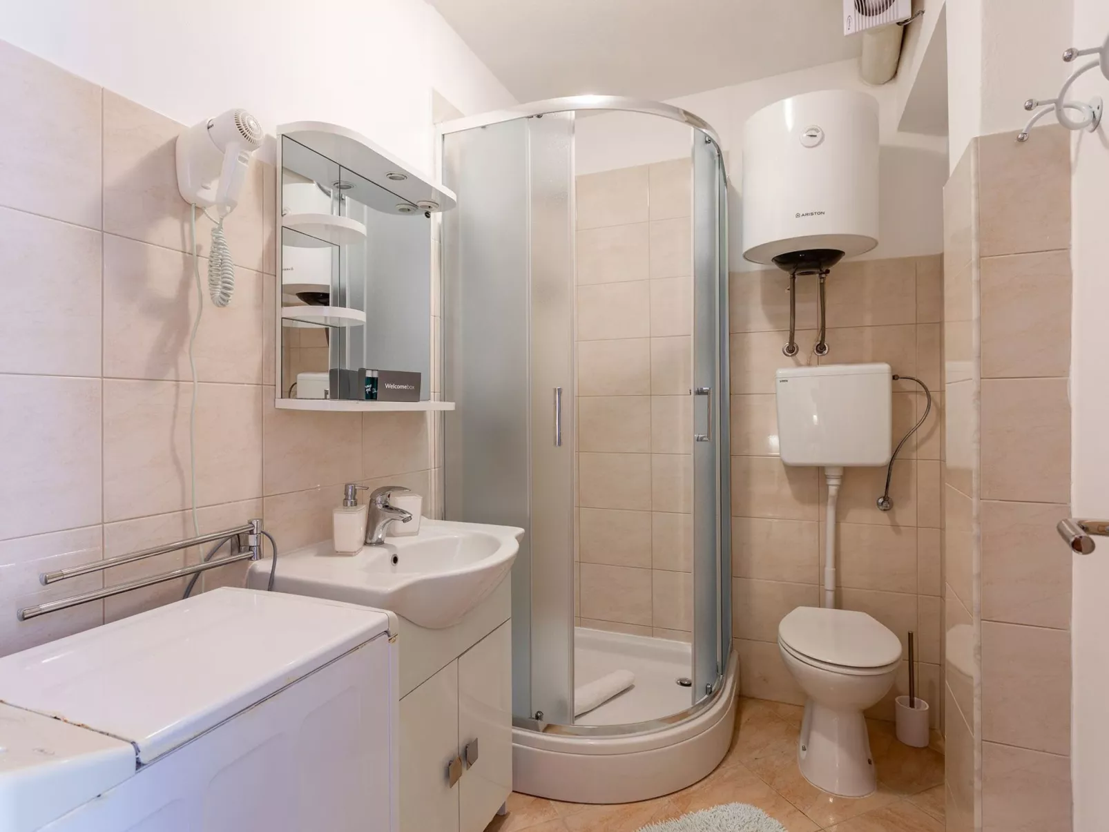 "Appartement Perka No.1"-Drinnen