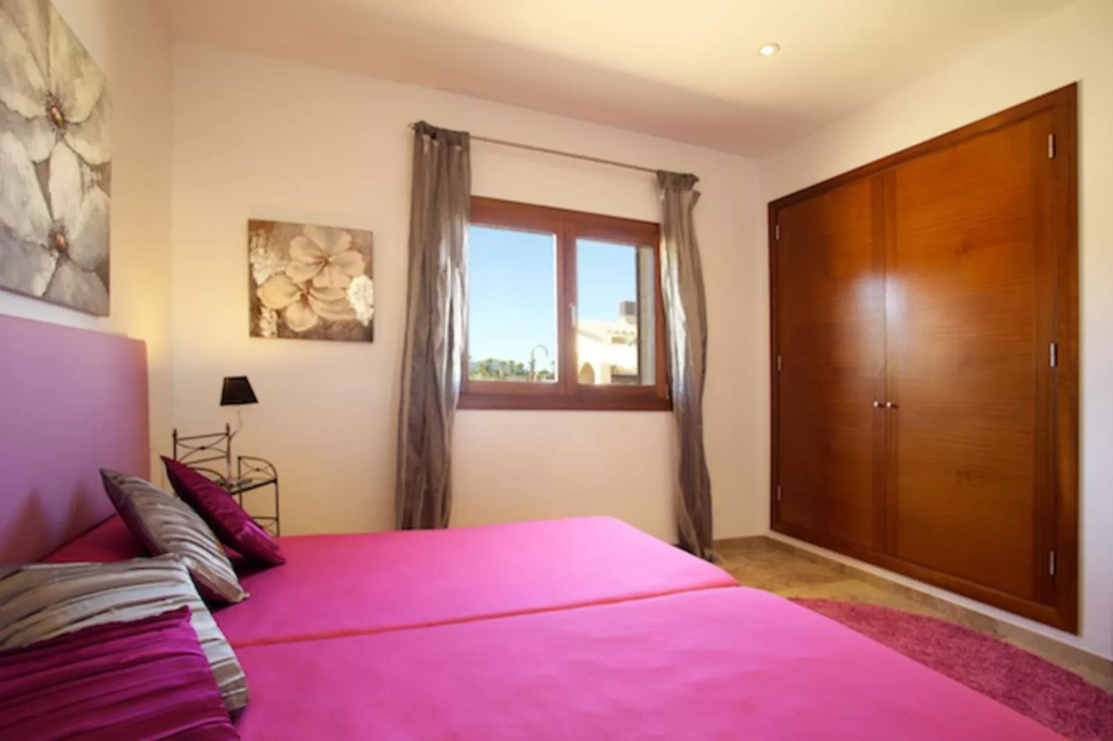 Eden Son Manyo 223-Bedroom