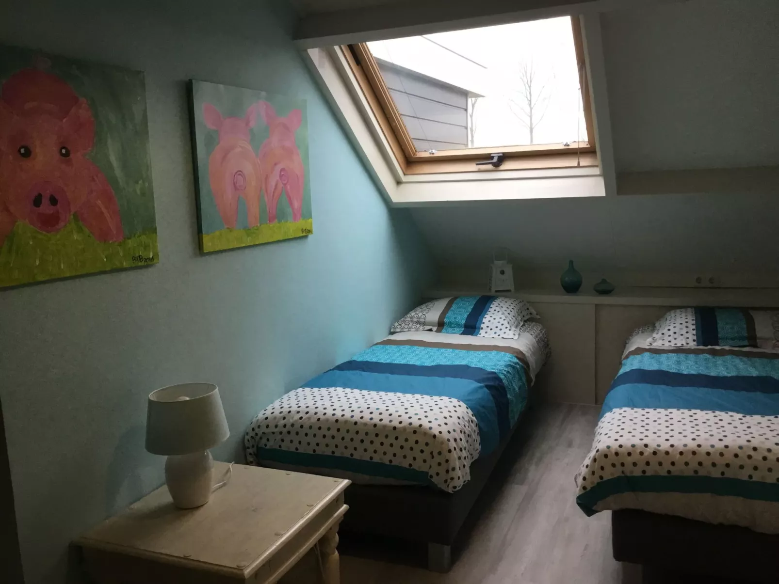 Seabreeze mit umzäuntem privatem Garten-Inside