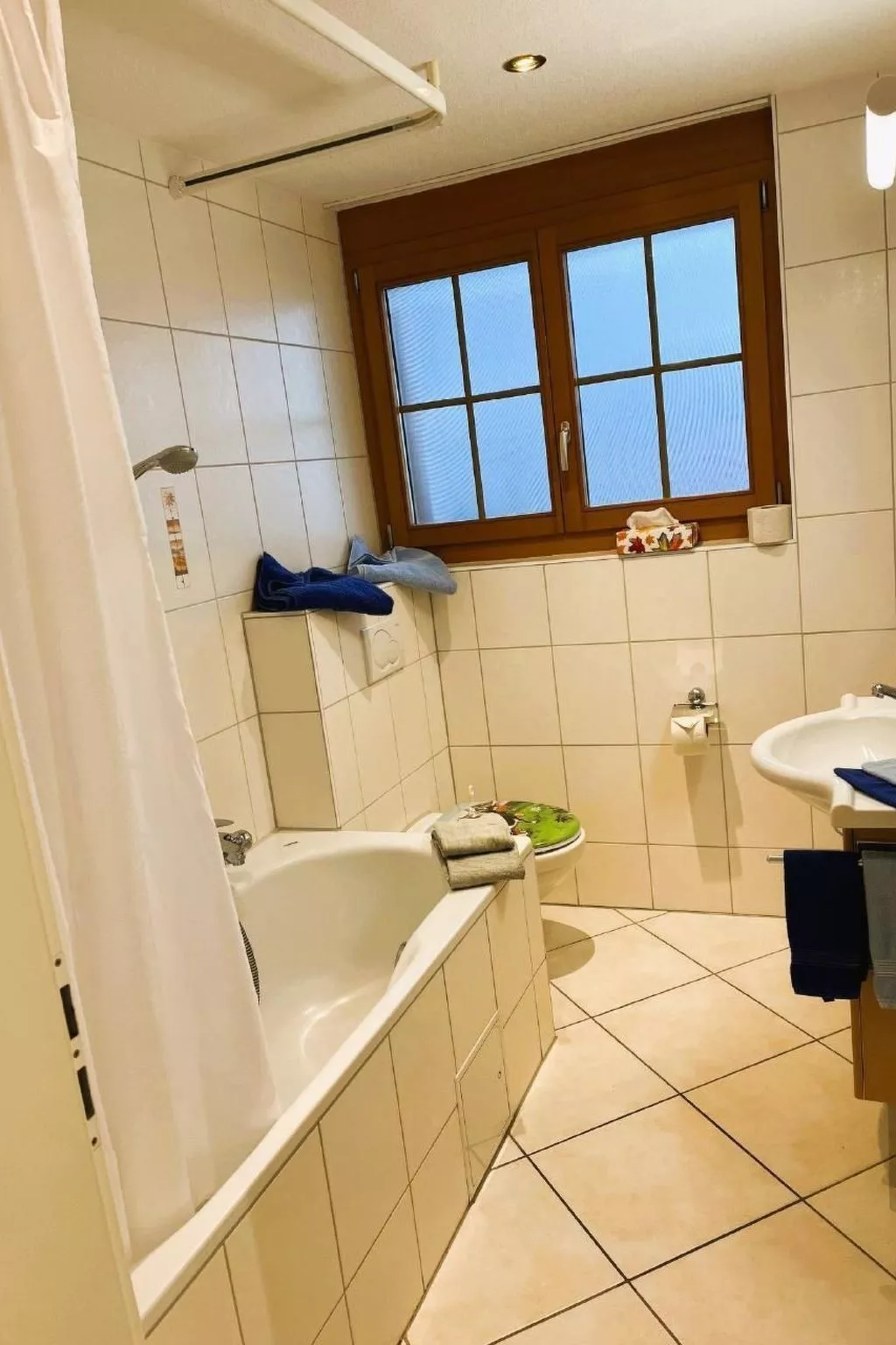 Pfrundmatte 12-Drinnen