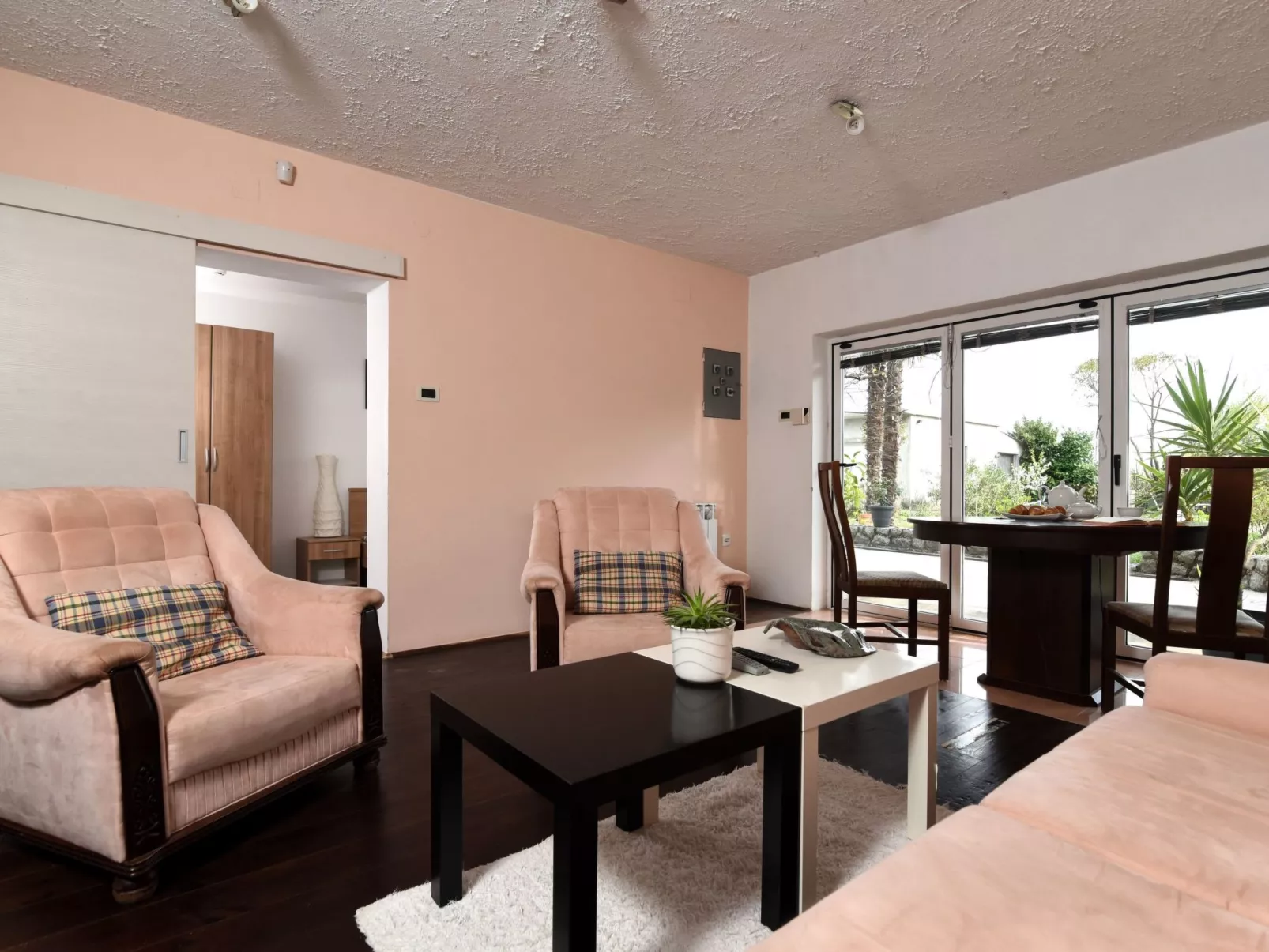 Wohnung mit Terrasse-Image-tags.info