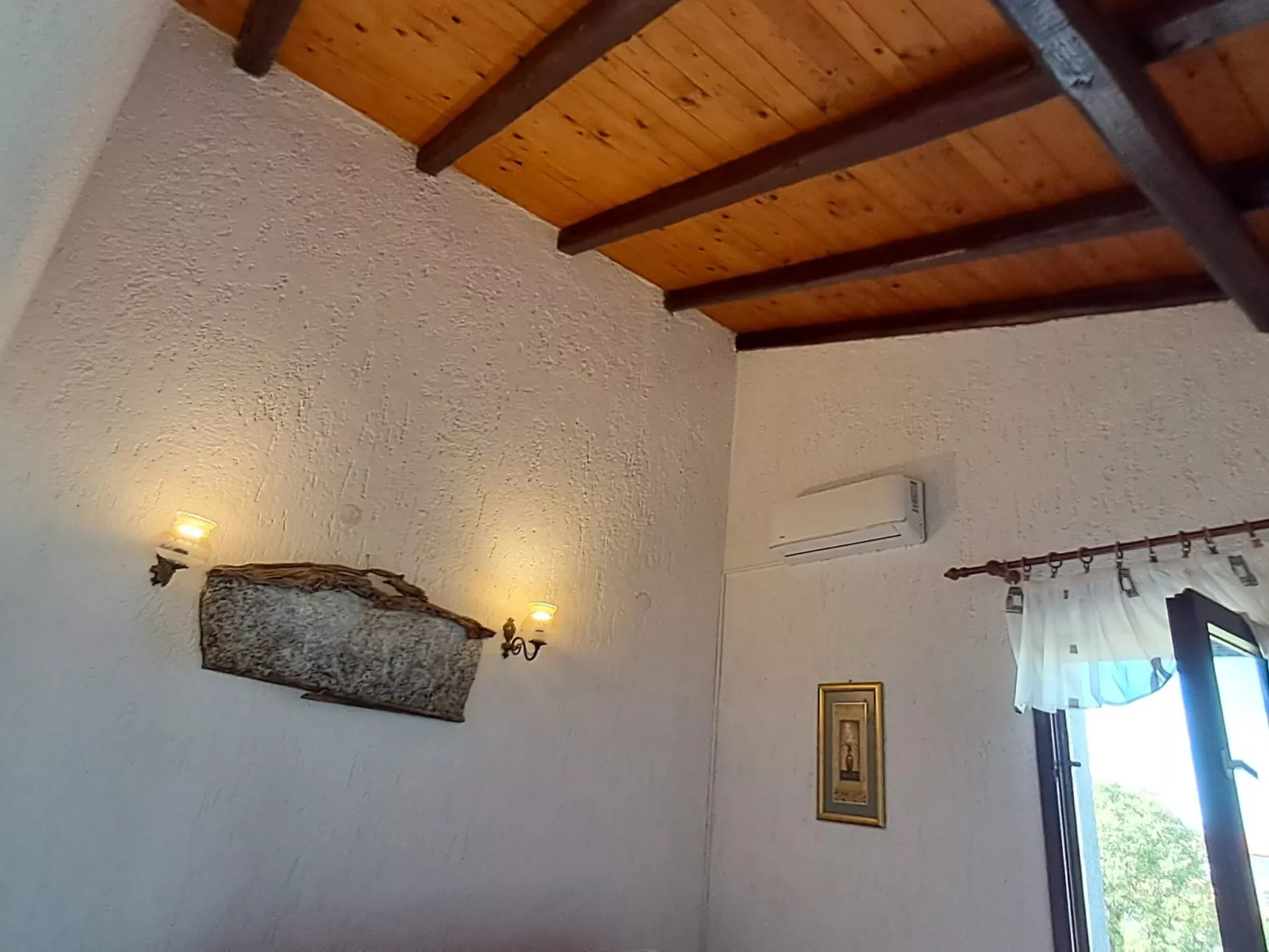 Kleine Wohnung mit schönem Balkon - Drinnen