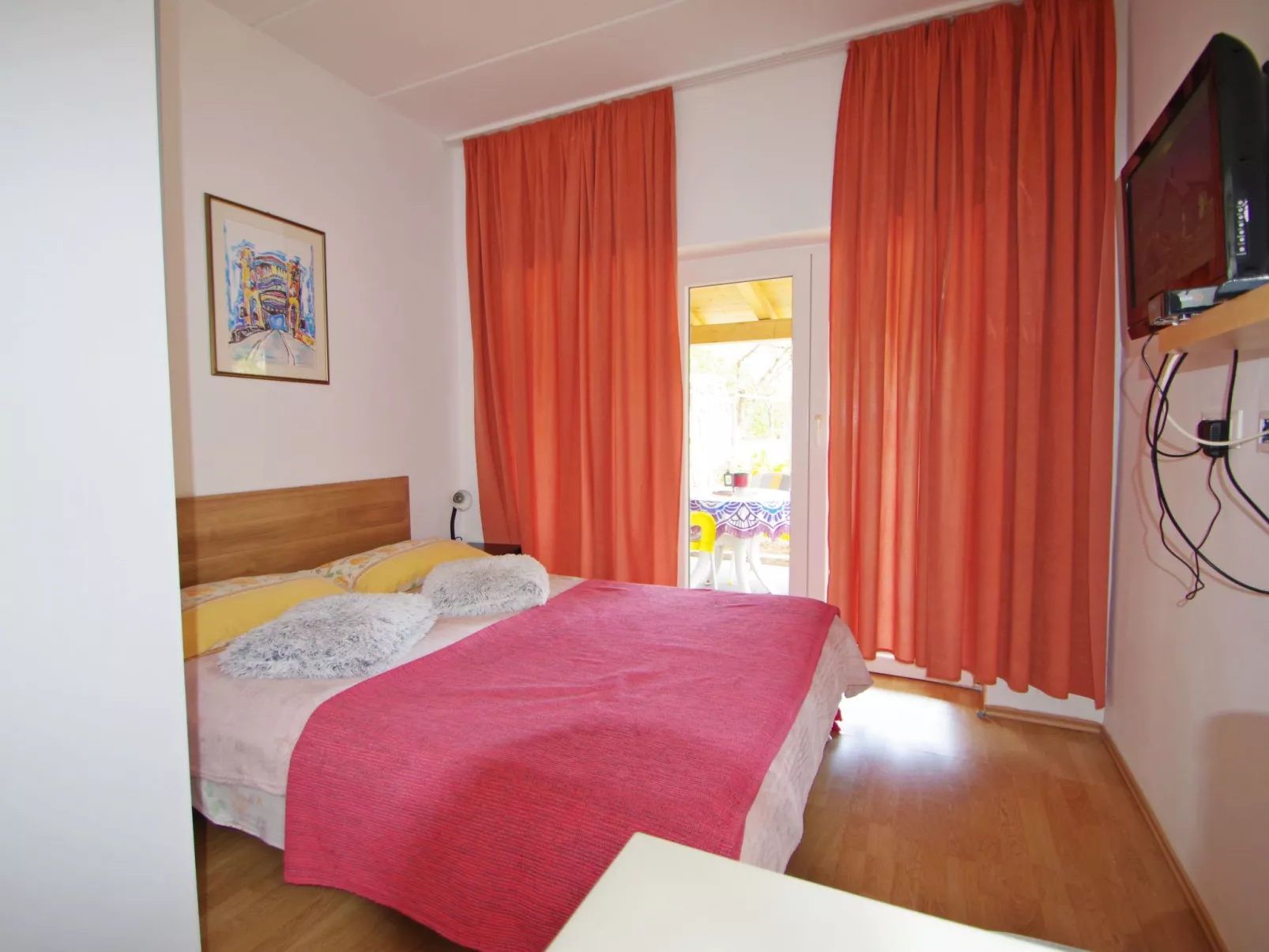 Studio "Goga" mit Terrasse, 800 m vom Strand entfernt-Drinnen