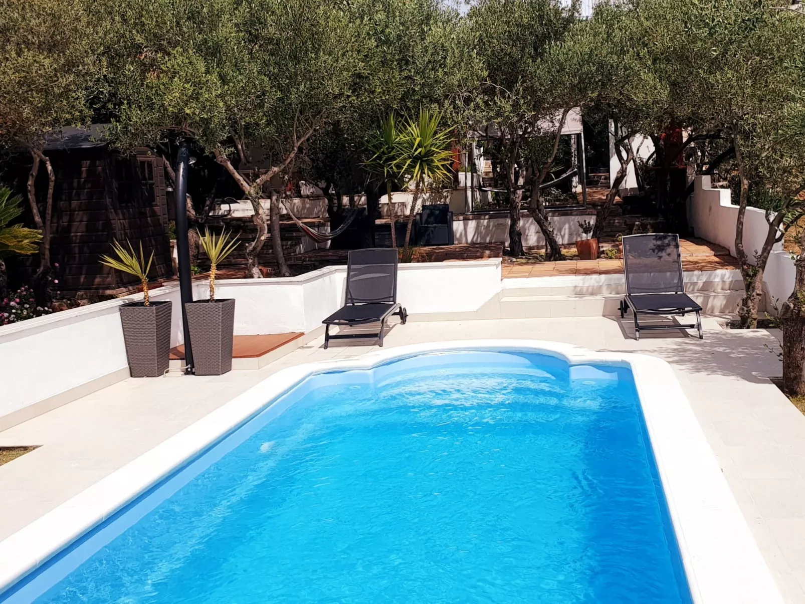 Geräumiges Ferienhaus mit Terrasse und Garten-Dehors