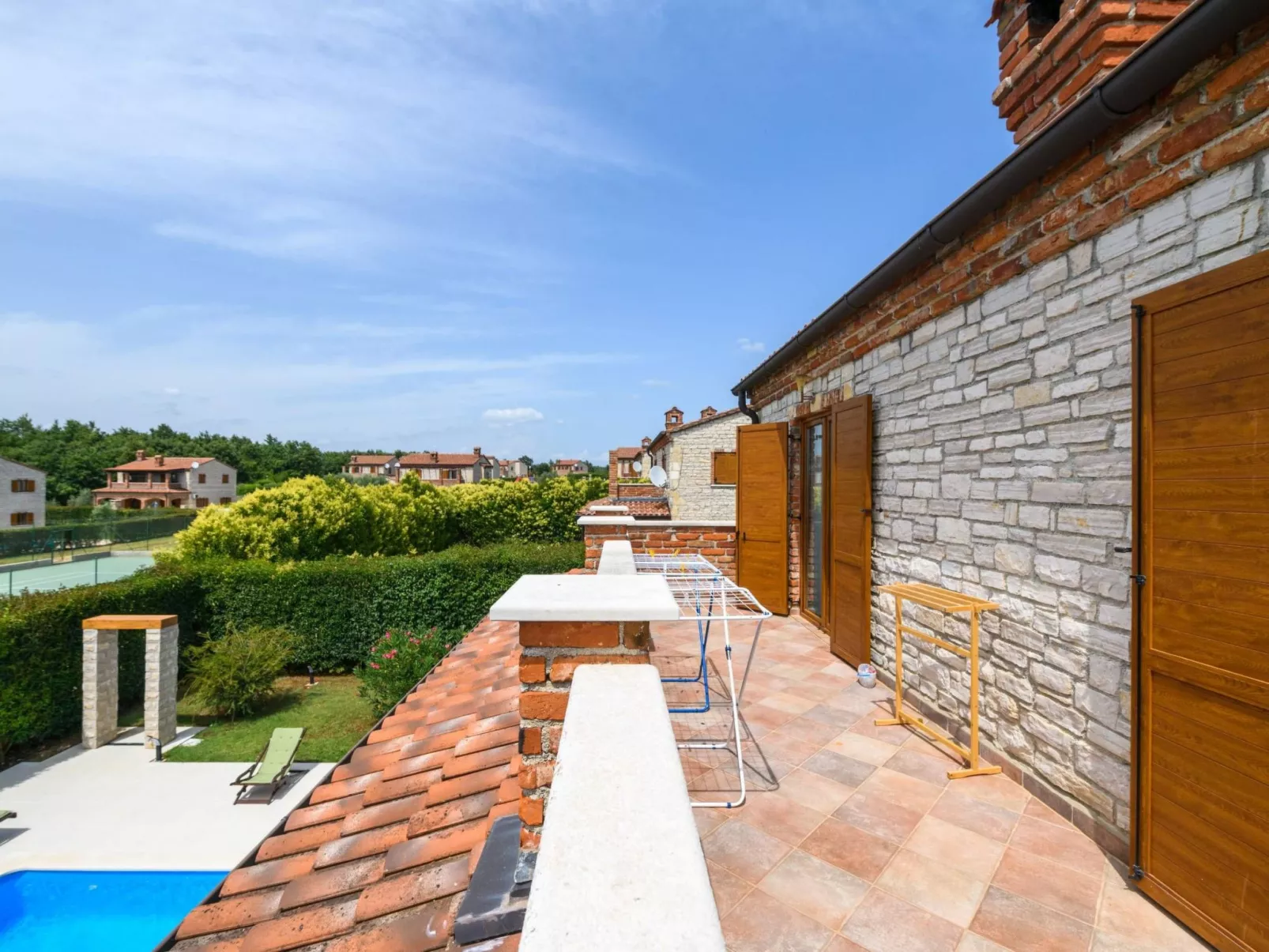 Villa Amani-Image-tags.info