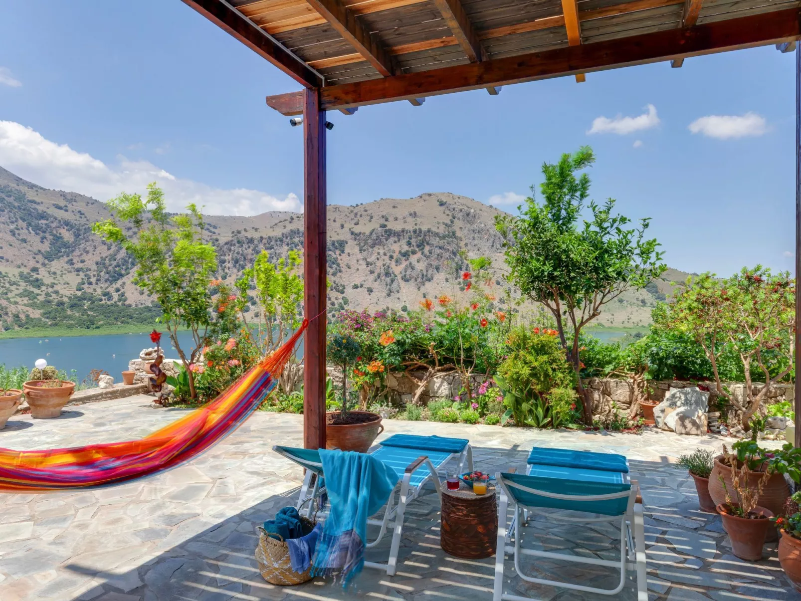 Ein irdisches Paradies-Outside