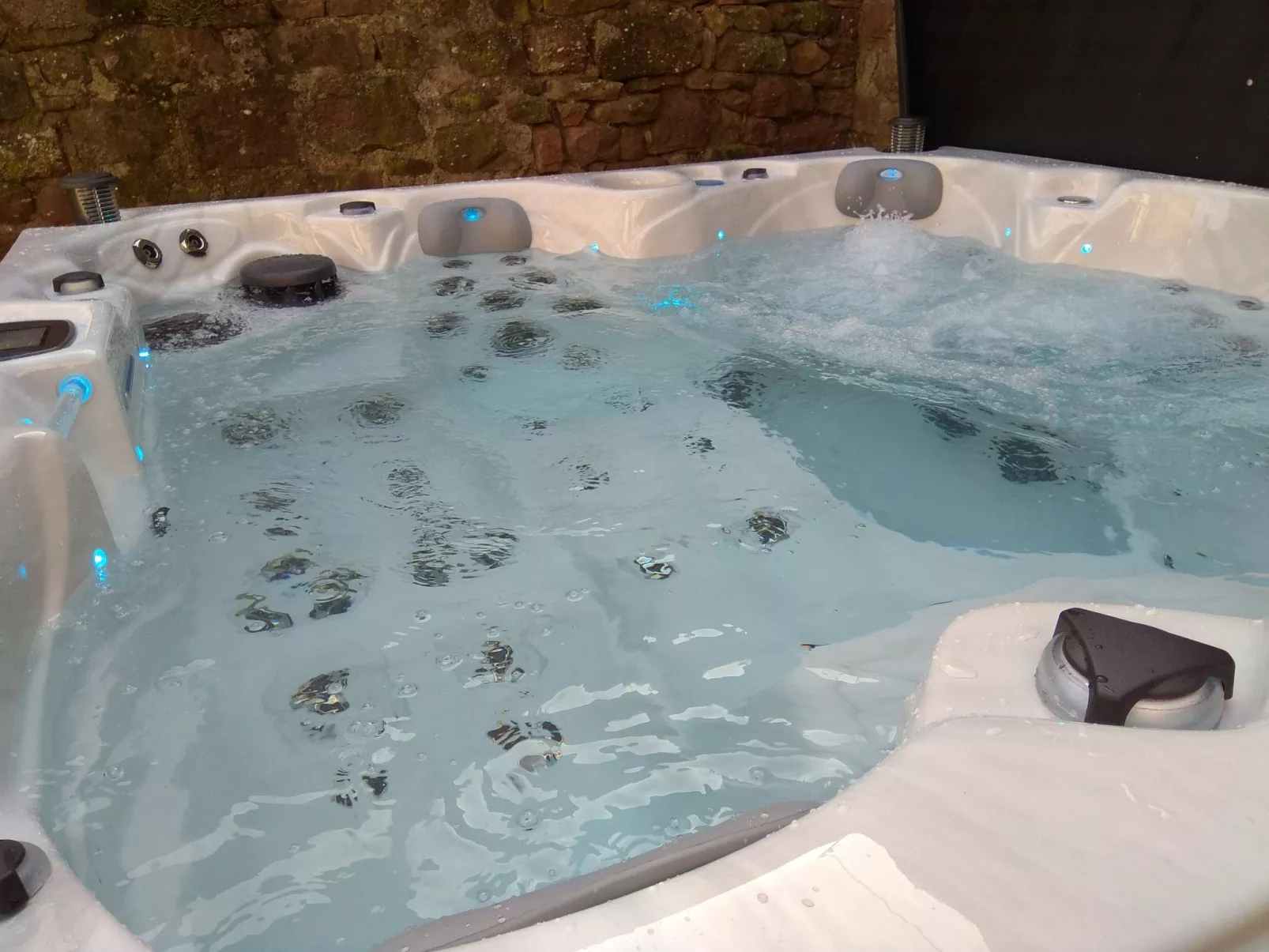 Haus in der Nähe von Straßburg mit privatem Spa-Draußen