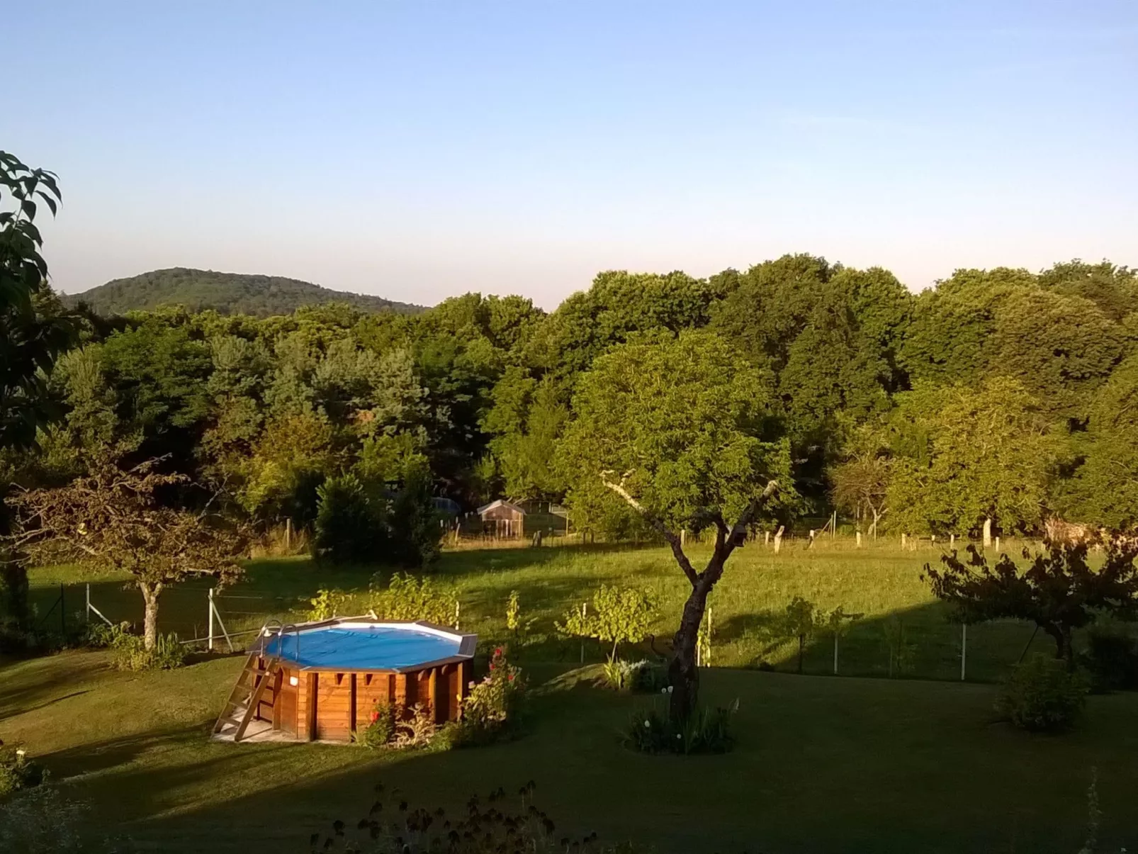 Wohnung du Coucou in Lichtenberg-Outside