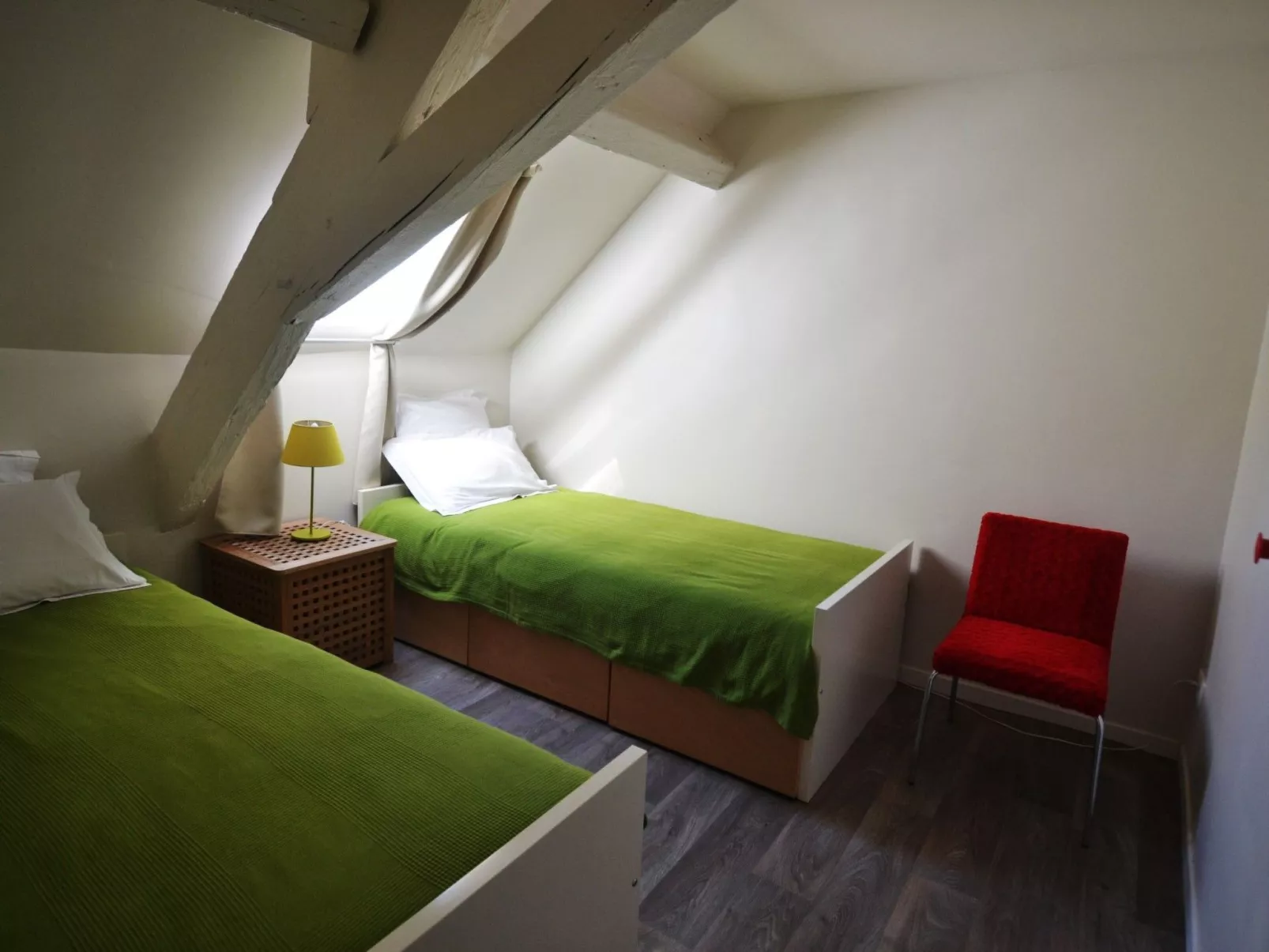 In Souillac mit Gemeinschaftspool-Drinnen