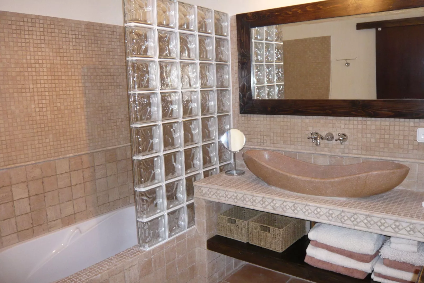 Casa Tania-Bathroom