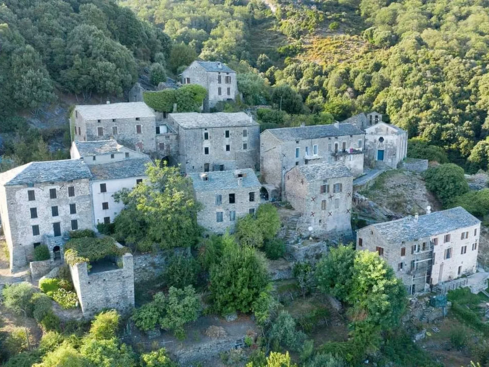 Sole e Ventu-Draußen