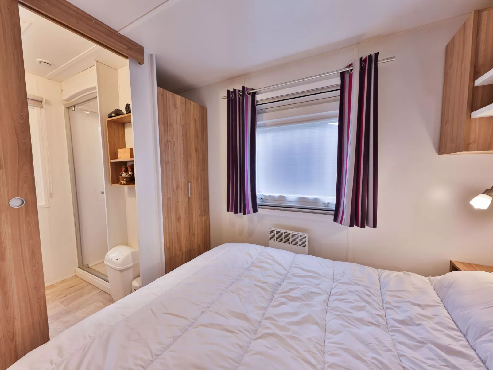 Standing Mobilheim 6 Plätze 2 Bäder-Drinnen